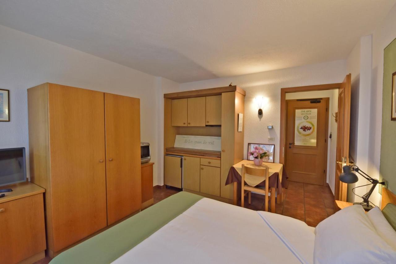 Aparthotel La Roche Appartments 3*